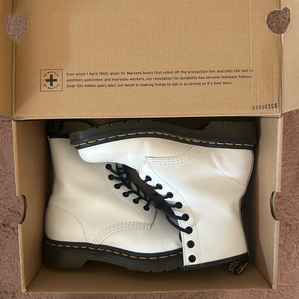 Like new Doc marten white combat boots